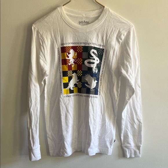 Vans Tops - Harry Potter White Long Sleeve Graphic Tee